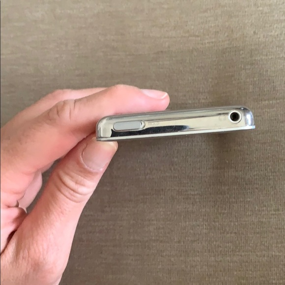 Old School iPod - Picture 4 of 4